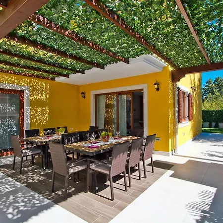 Ferienhaus Star *